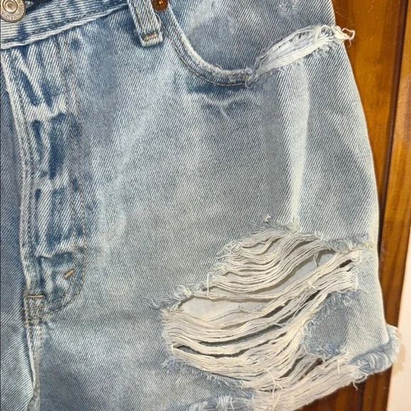 Abercrombie & Fitch Blue Jean Shorts Distressed High-Waisted - Picture 5 of 10